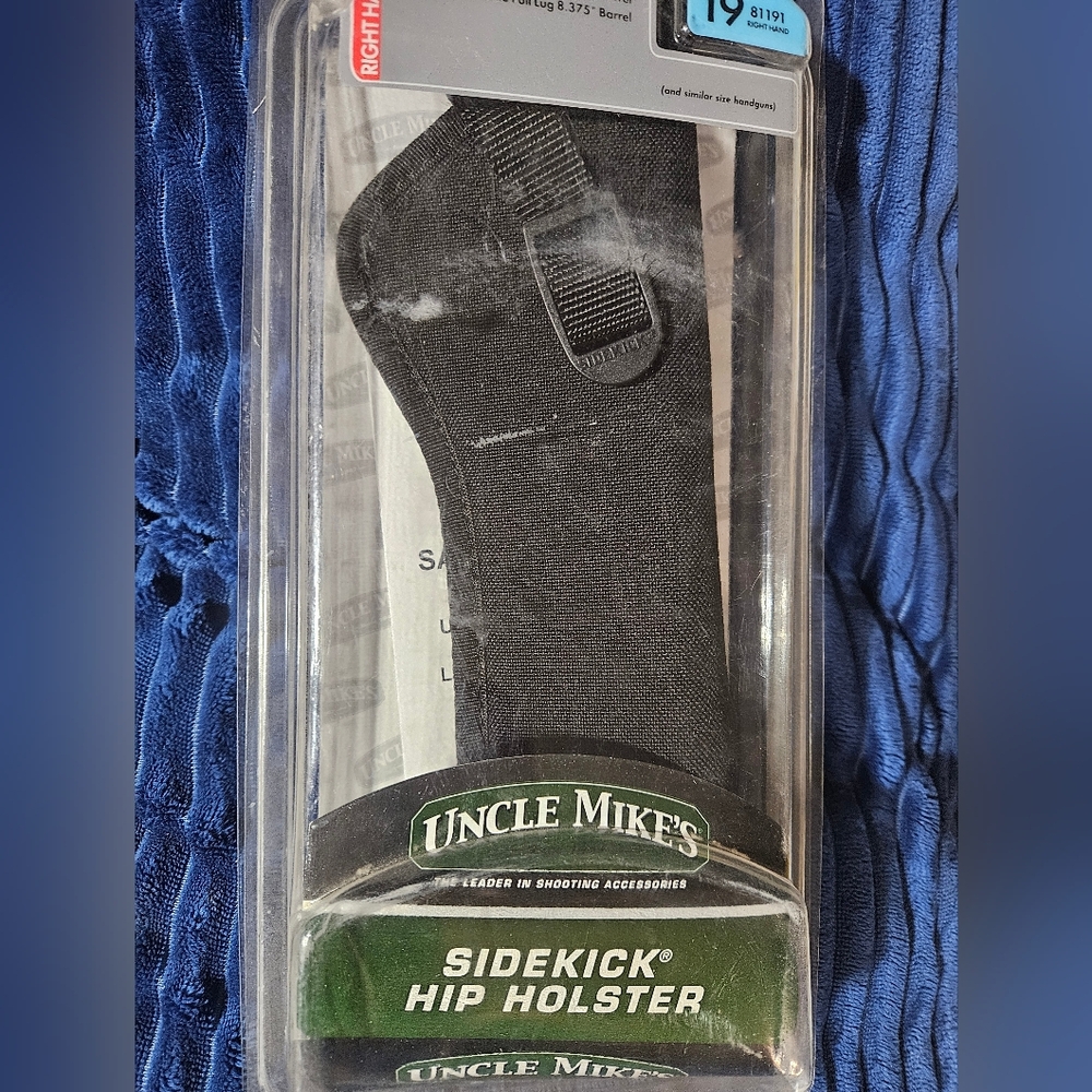 NIP Uncle Mikes Nylon Holster 8.75" RevolverNIP